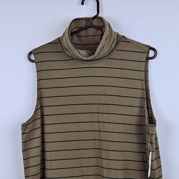 Ladies turtleneck pullover dress NWT - Picture 2 of 11